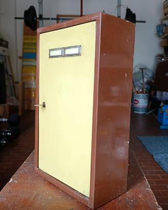 cassetta postale vintage