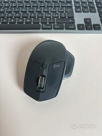 Tastiera Mx Keys per Mac e Mouse Mx Master 2