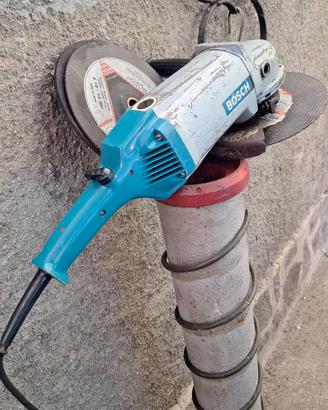 Smerigliatrice professionale Bosch Gws 23O