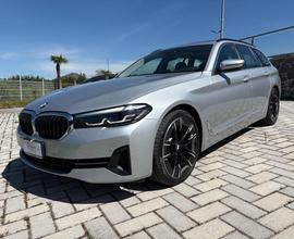 BMW 520 d 48V xDrive Touring *CERCHI 20*TETTO!!!