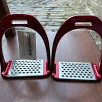 Staffe in lega leggera