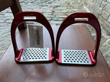 Staffe in lega leggera