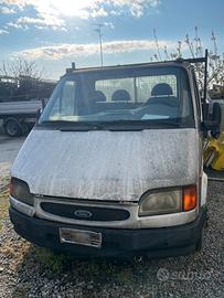 Ford Transit con ribaltabile pezzi di ricambio