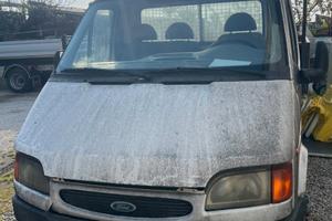 Ford Transit con ribaltabile pezzi di ricambio