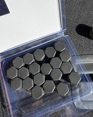 Copri bulloni universali ruote auto