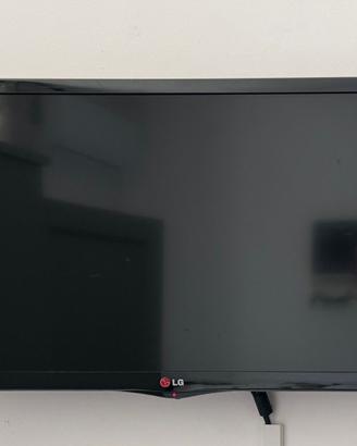 TV LG 24” LED