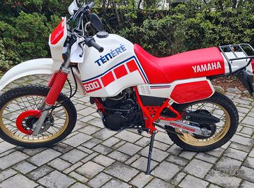 Moto Yamaha Ténéré 600