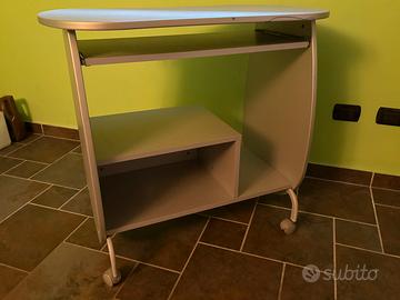 Tavolino Scrivania PC TV ⭐️ PERFETTO