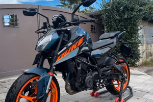 KTM DUKE 125