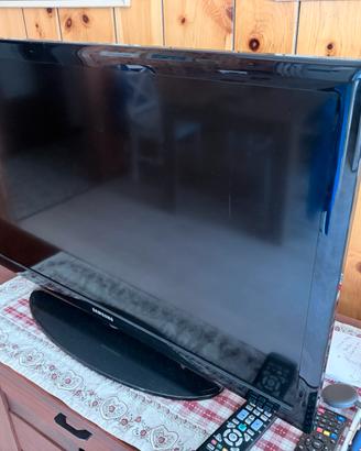 TV Samsung HD 32” nero