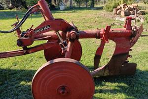 Aratro Sogema C 35 + Bivomere