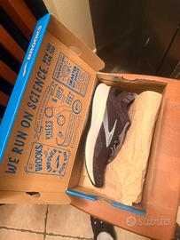 Brooks Levitate 4 taglia 8 / 41
