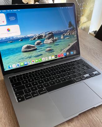 Macbook Air M1 8GB/512GB