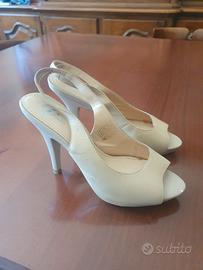 Scarpe da donna tacco e plateau Bata numero 39