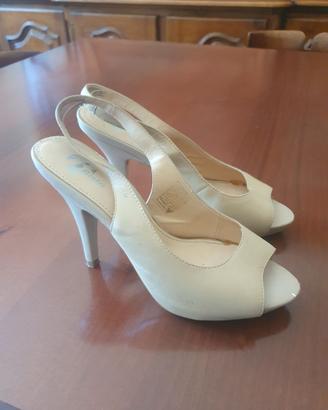 Scarpe da donna tacco e plateau Bata numero 39