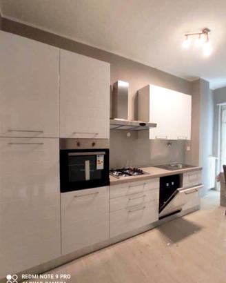 CUCINA BIANCA 330MT VISTA E PIACIUTA 