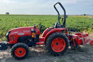Trattore Kubota L1-382