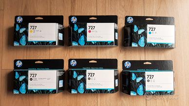 Cartucce originali HP 727 130ml 7pz in blocco
