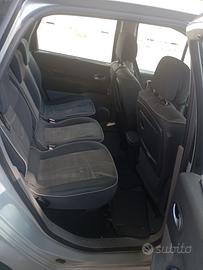  auto Renault Scenic 