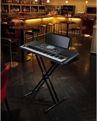 Korg PA 600