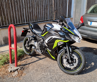 Kawasaki Ninja 650 2021