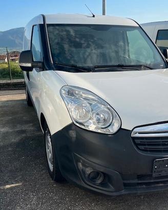 Opel Combo 1.3 CDTi 95CV PL-TN Blitz N1
