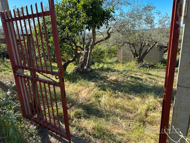 Terreno di 2760 mq + Casolare 30mq (catastato)