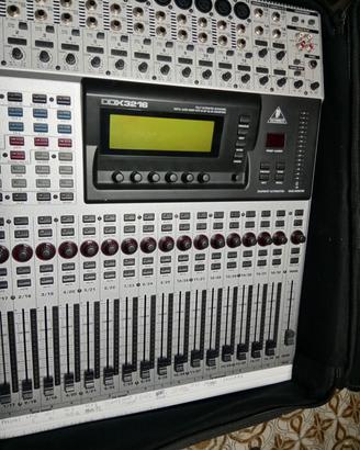 Mixer digitale  Behringer  