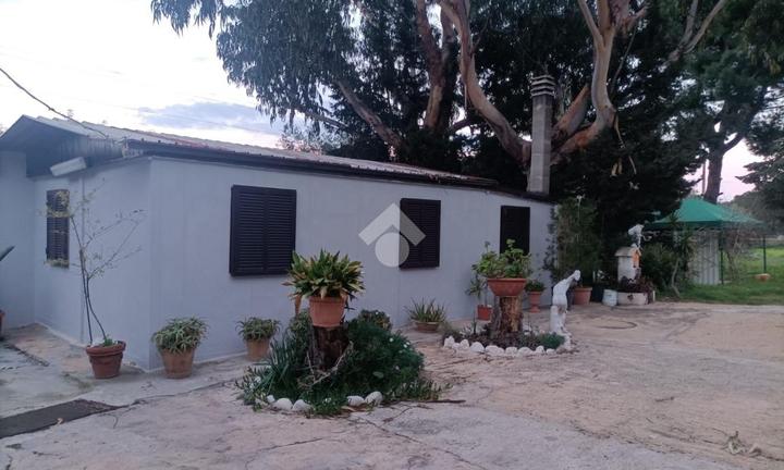 CASA INDIPENDENTE A MOLA DI BARI