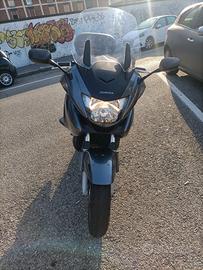 Honda Deauville 700 ABS