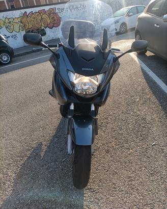 Honda Deauville 700 ABS