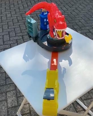 Pista motorizzata Hot Wheels T-rex