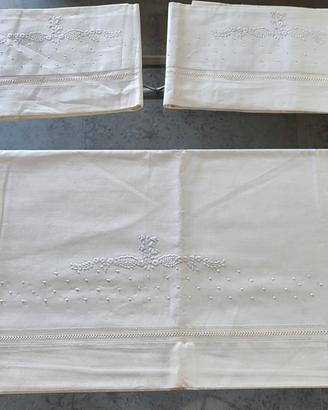 Lenzuolo matrimoniale in misto lino con ricami 