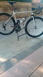 bicicletta corsa giant