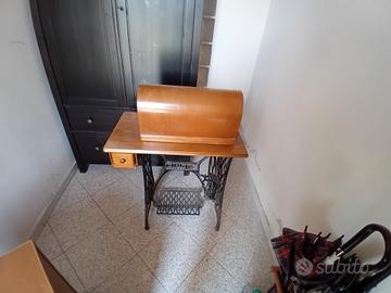 macchina da cucire antica del 50 singer
