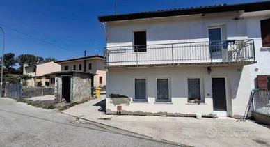 Immobile in asta di 80 m² con 3 locali a Sernaglia