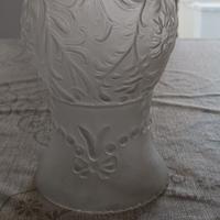 vari oggetti antichi