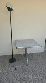 tavolino con lampada