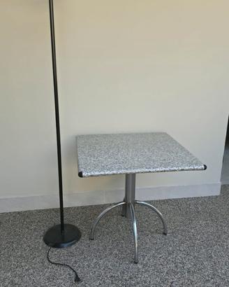 tavolino con lampada