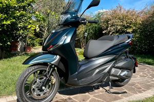 Piaggio Beverly 300 S HPE
