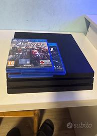 playstation 4 pro con 2 joystic  e 3 giochi marvel