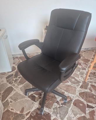 Poltrona sedia girevole