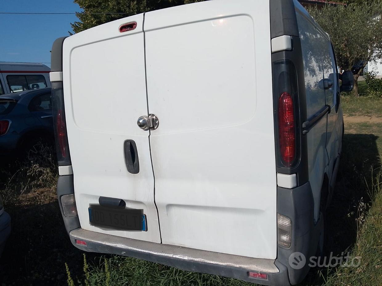 Opel Vivaro 1ª serie