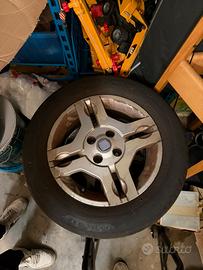 3 Cerchi fiat panda da 15’ montavano su 4x4