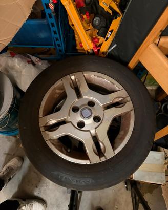 3 Cerchi fiat panda da 15’ montavano su 4x4