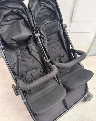 Passeggino gemellare Hauck leggero