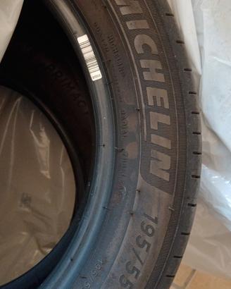 4 gomme estive Michelin (solo 4.000 km) 