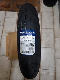 gomme moto
