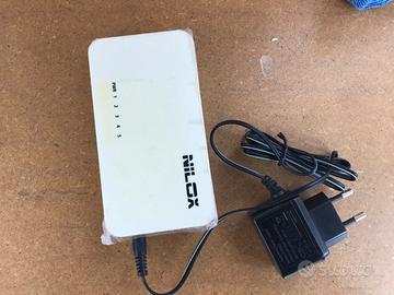 TP-Link - Switch Ethernet 5 Porte.