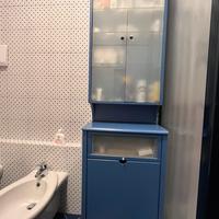 Mobile per bagno in legno laccato